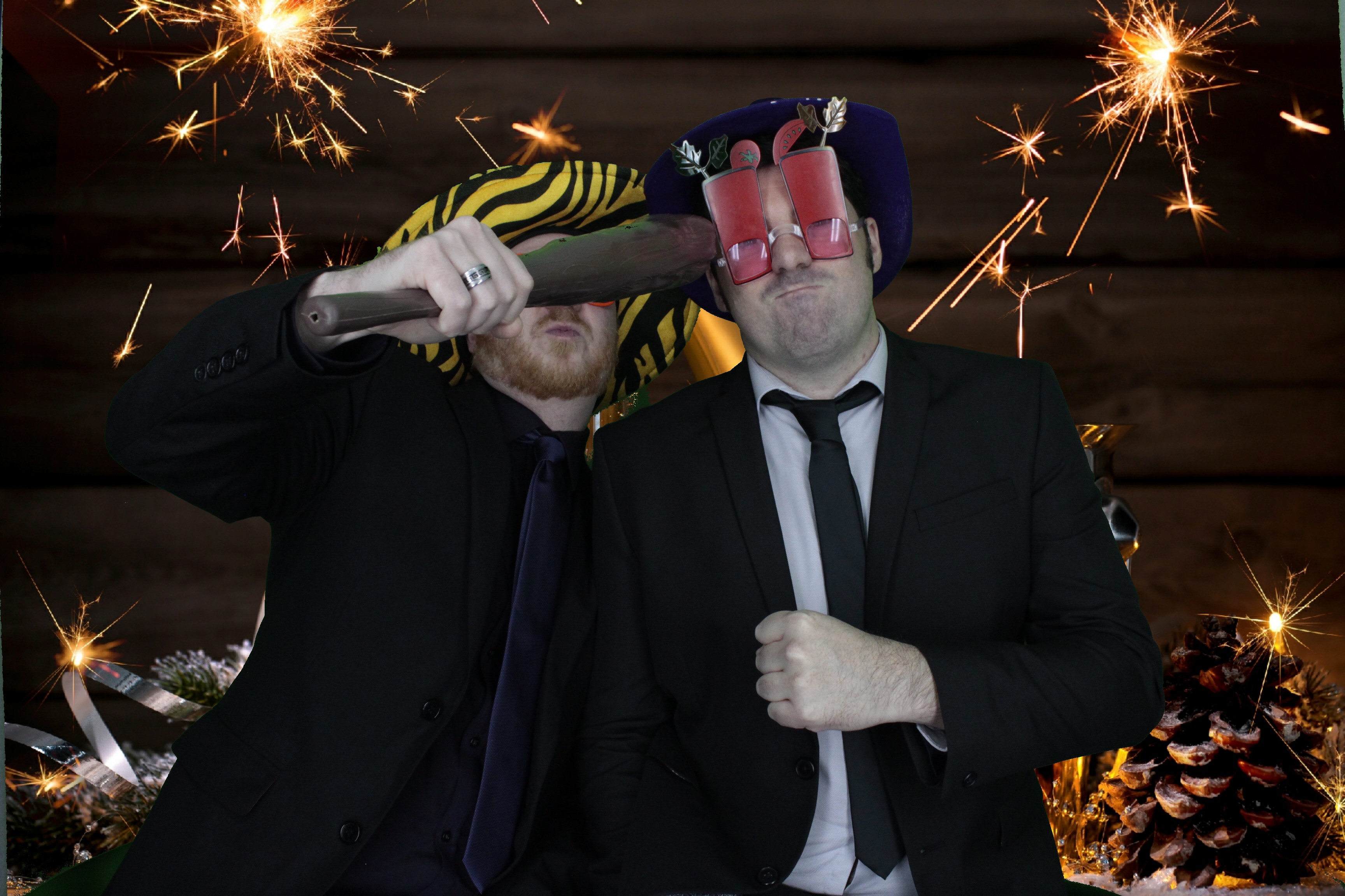 The Sussex Exchange New Years Eve | View more photos from the event at gallery.myphotoboothexperience.co.uk/u/MyPhotoBoothExperienceLtd/The-Sussex-Exchange-New-Years-Eve